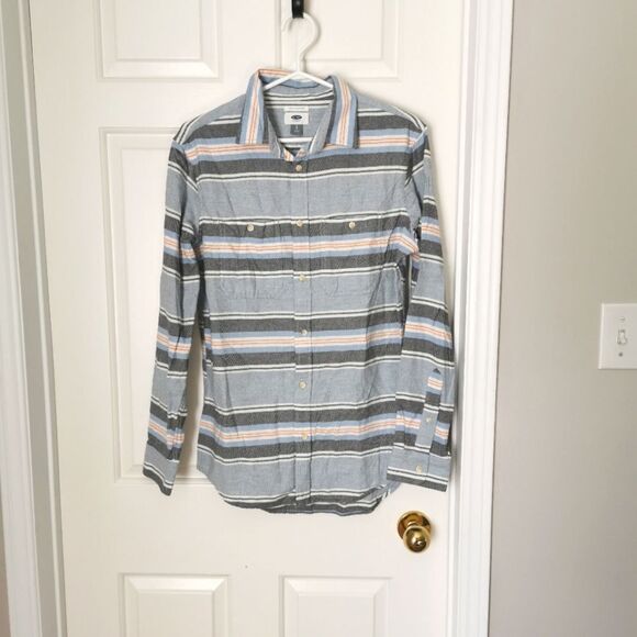 2/$30 Old Navy Men's striped button down shirt - Picture 1 of 4